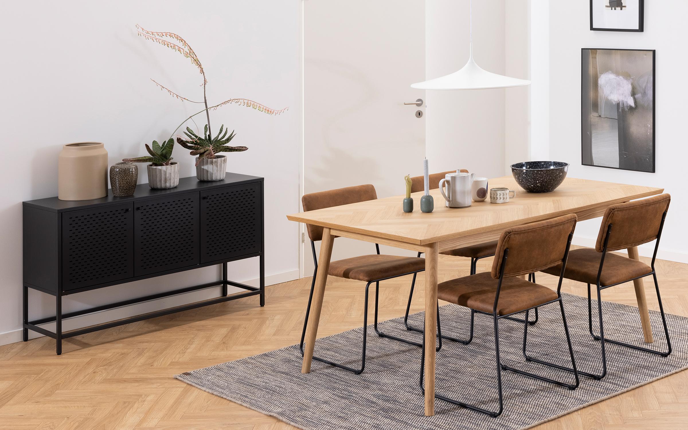 Comoda New Castle, negru 2