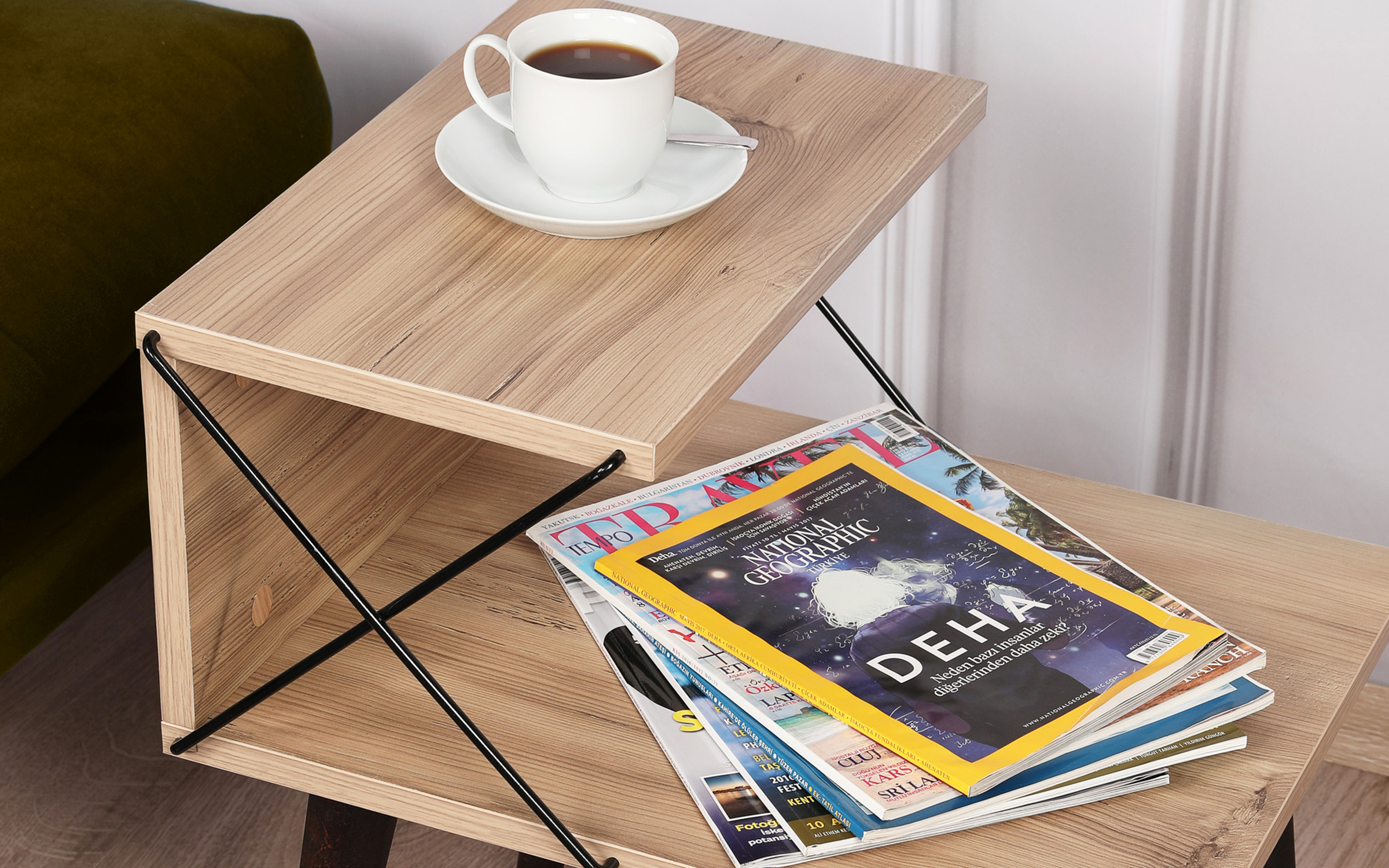 Noptiera Cross, pin  3